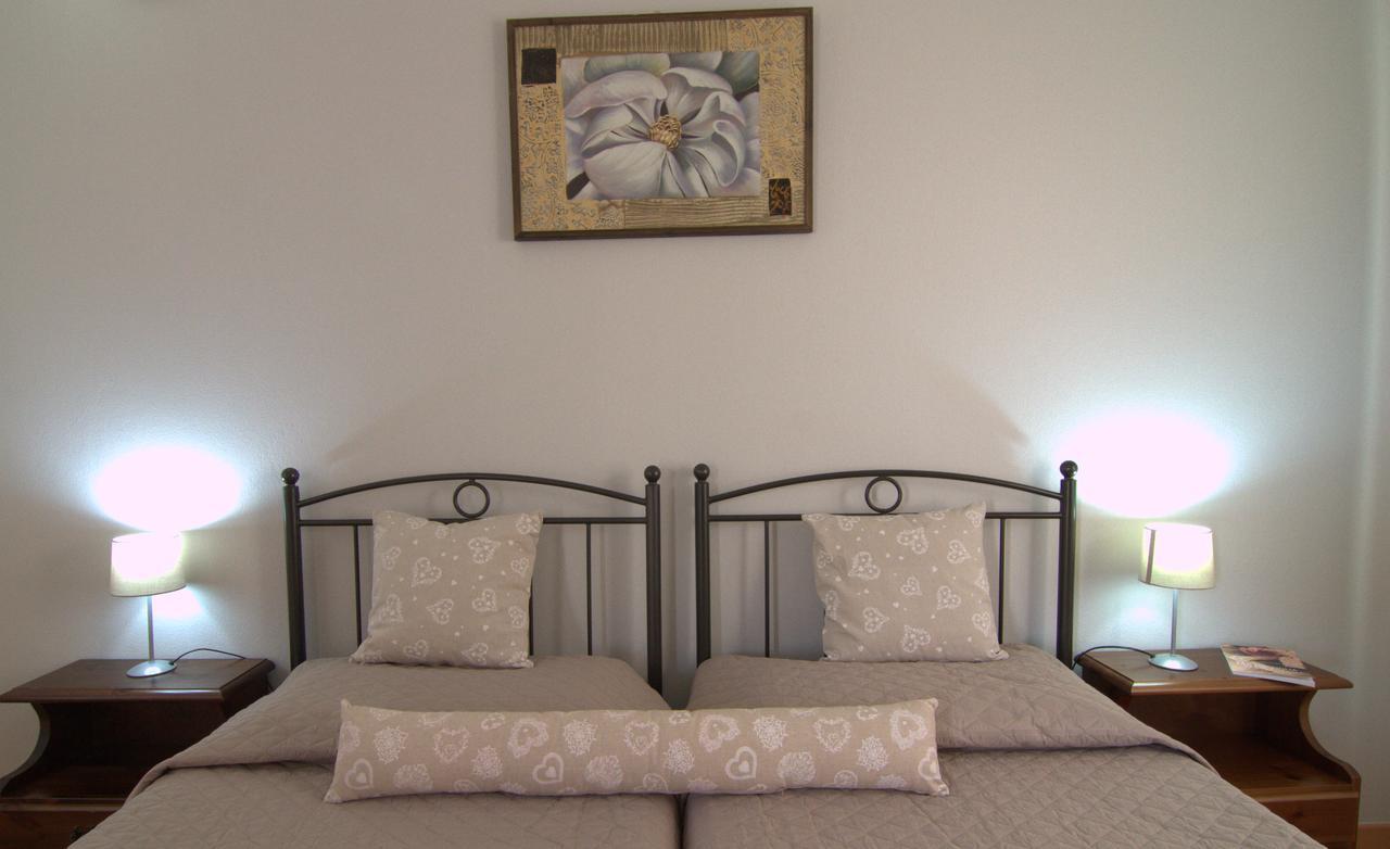 Agriturismo Marongiu 维拉普特祖 外观 照片
